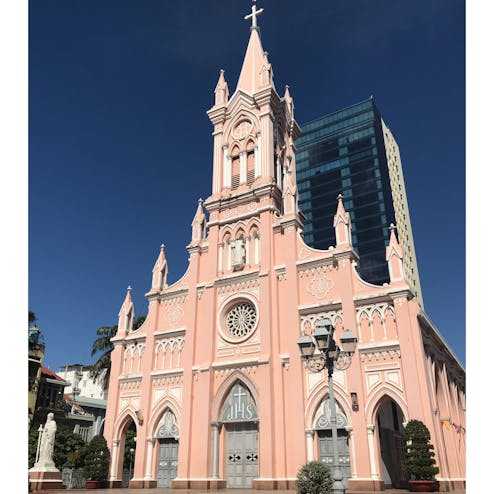 ダナン大聖堂 Danang Cathedral の投稿写真 感想 みどころ ベトナム ダナン ダナン大聖堂ピンクの教会かわいい トリップノート
