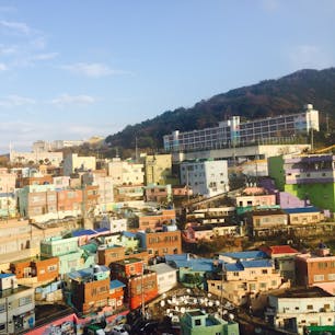 釜山  甘川文化村
写真で見るより圧巻でした〜