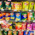 バンコクのコンビニにて。
Laysの種類が豊富！日本にはない味が沢山！