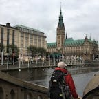 ドイツ🇩🇪
ドイツの北部にある港町、ハンブルグにて📸
名物料理のラプスカウス(コンビーフのようなもの)が本当に美味しかったです☺︎
        2017.10