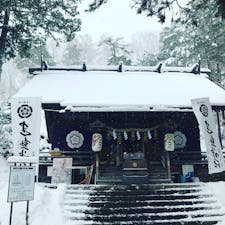 ♯山形
織田信長が祀られている『建勲神社』。大願成就・開運招福・難局突破のご利益を授かるとされるパワースポット。戦国武将ファンの方を始めとする多くの方が参拝に訪れている人気スポットなんだそう。