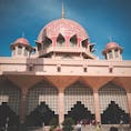 マレーシアのピンクモスクことMasjid Putraに行ってきました！
バスの接続時間がわからなくて炎天下の中で1時間近く待ったけど、面白かった！