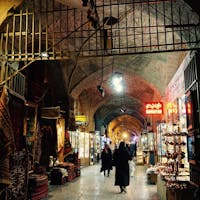 イラン、イスファハーンのマーケット
中東の雰囲気プンプン