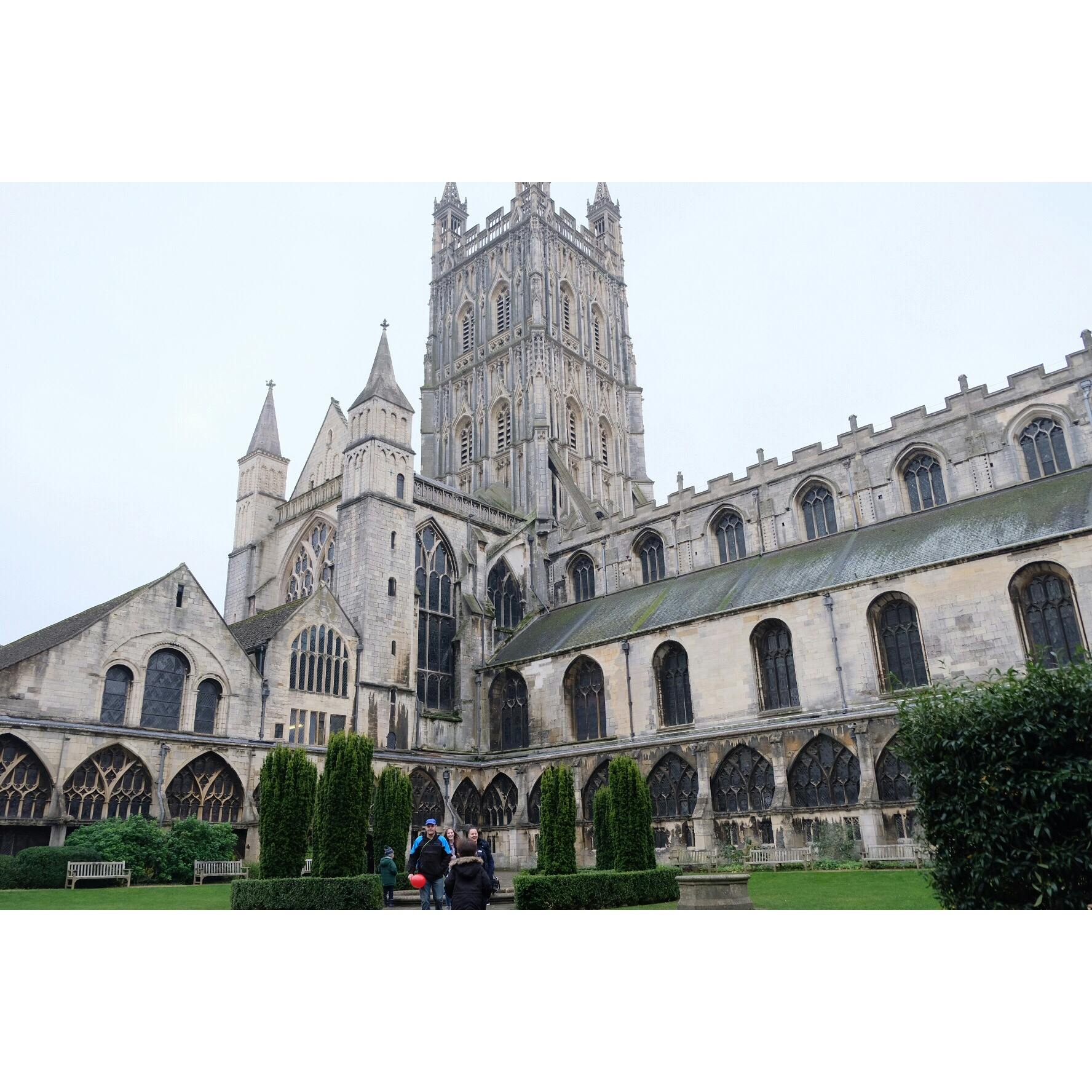 グロスター大聖堂 Gloucester Cathedral の投稿写真 感想 みどころ イギリス グロスター大聖堂 映画 ハリーポッター トリップノート グロスター大聖堂 Gloucester Cathedral の投稿写真 感想 みどころ イギリス グロスター大聖堂 映画 ハリーポッター トリップノート