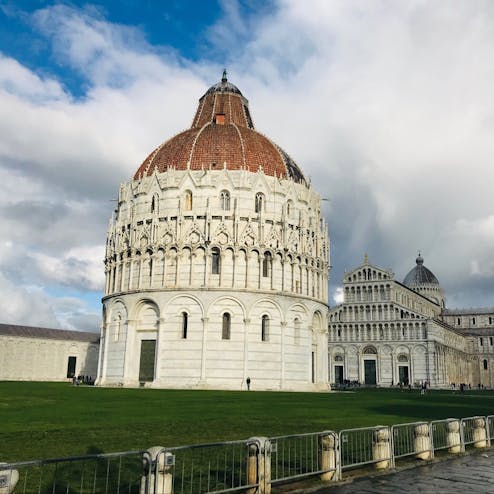 ピサのドゥオモ広場