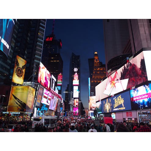 タイムズスクエア