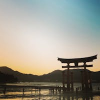 大干潮の広島・厳島神社
干潮の厳島神社も珍しくて、綺麗ですね