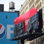 New York／SOHO

ニューヨーク・SOHOの立体的なデニムのリーバイス看板♪
#billboardnyc