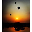 🇲🇲
ミャンマー、バガン
早起きして見に行った朝焼け🌅
日の出とともに気球がたくさん飛び立つの綺麗すぎて息するの忘れる