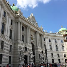 Vienna, Austria

ウイーンの王宮