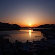 鞆の浦の夕焼け。穏やかな瀬戸内海に落ちる夕陽はとてもとてもきれいでした。
